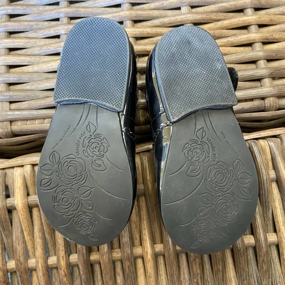 RELISTED - SEE MY NEW LISTINGS!!! - Picture 7 of 9